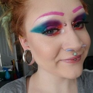 Meet your Posher, Farrah